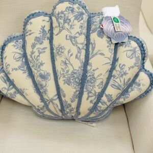 Floral Shell-Shaped Pillow in Blue and Cream